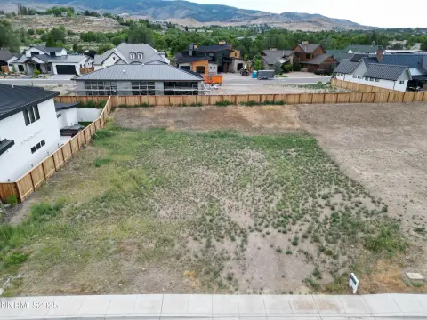 Reno Land in Lariat Village