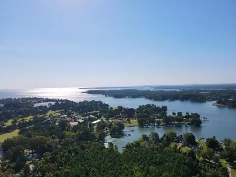 Waterfront Land in Kilmarnock, VA