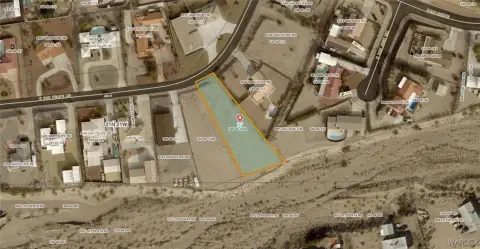 Spacious Lot with Mountain Views