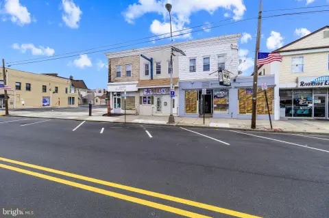 Riverside Mixed-Use Investment Opportunity