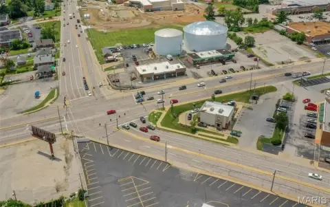 Recently Renovated Retail Opportunity