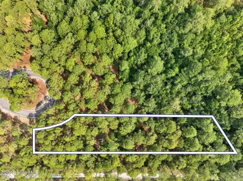 Waterfront Homesite in Planned Community