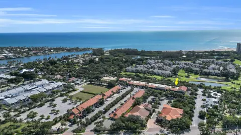 Office Condominium Near Waterfront