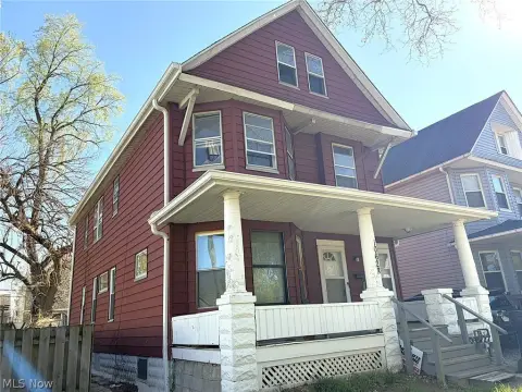 Three-Level Triplex