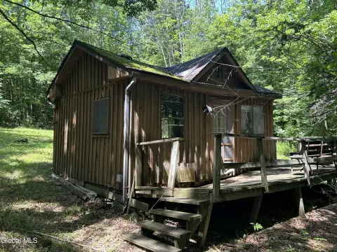 Wooded Recreation Land with Seasonal Cabin