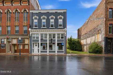 Mixed-Use Building with Restaurant