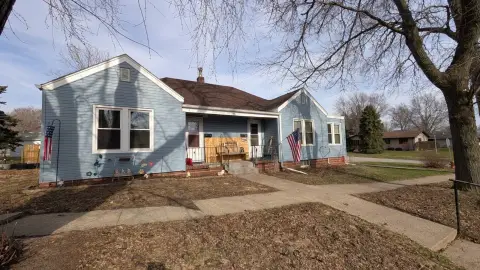Audubon Duplex Near Town Square