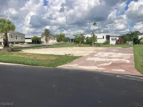 Fort Myers Corner Lot