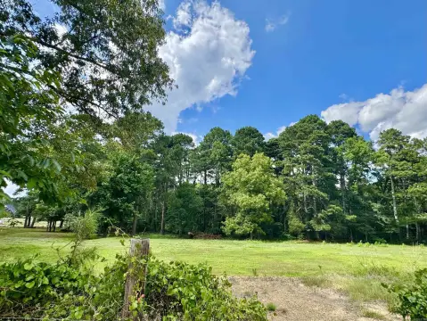 Prime Land Near Lake Hamilton