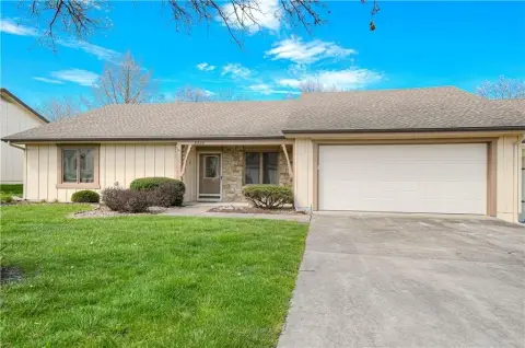 Well-Maintained Residence in 50+ Community