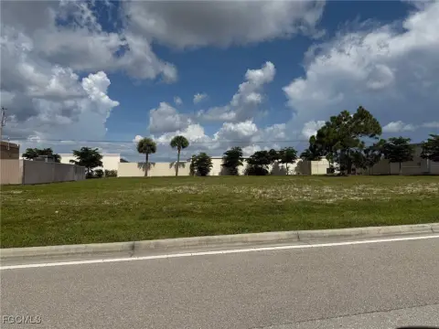 Cape Coral Commercial Land Available