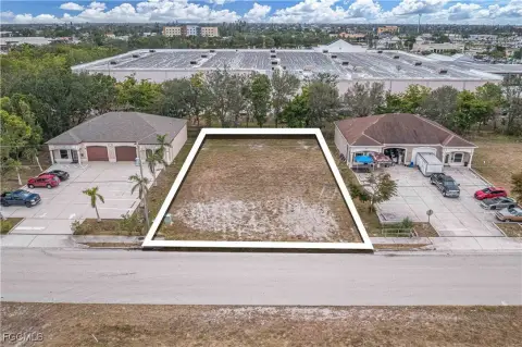Commercial Lot in Cape Coral