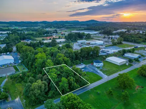 Commercial Land in Boones Creek