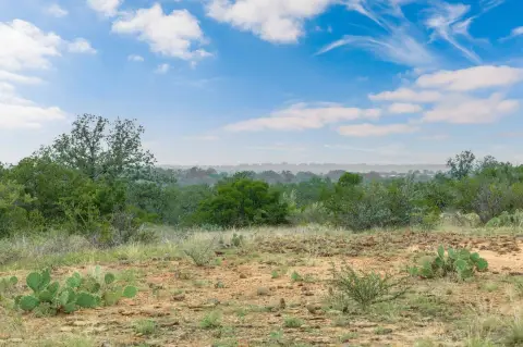 Ranch Estate with Manufactured Home