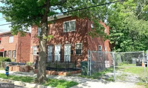 Turnkey Triplex in Northeast DC