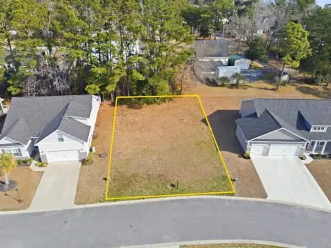 Residential Lot in Harbor Club