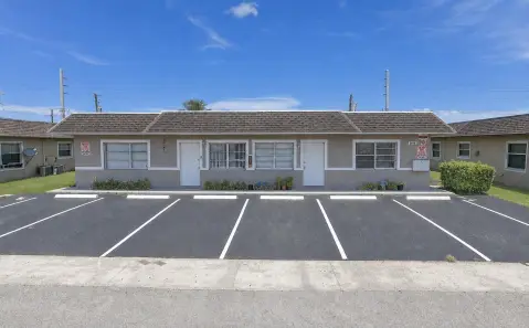 5-Unit Apartment Building