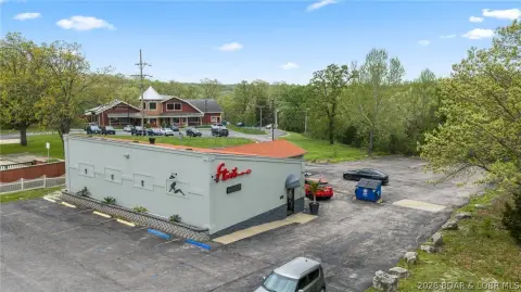 Osage Beach Entertainment Venue For Sale