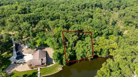 Lakefront Homesite at Lake Ozarks