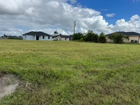 Cape Coral Land For Sale