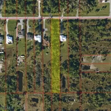 Oversized Lot in Naples, FL