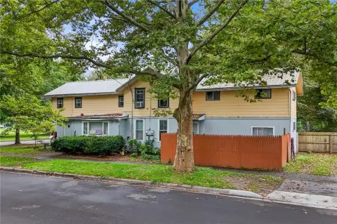 Historic Duplex with Park Views