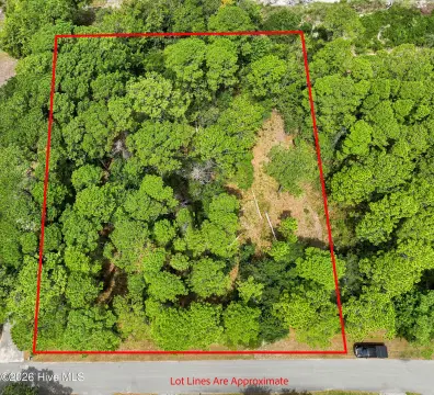 Residential Land Lot on Dead-End Street