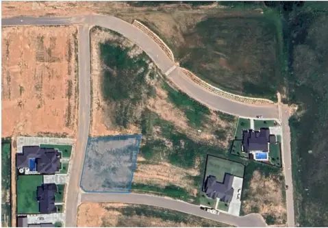 Half-Acre Homesite in Vineyards