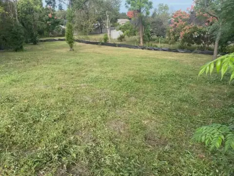 Oversized Cul-de-Sac Home Lot