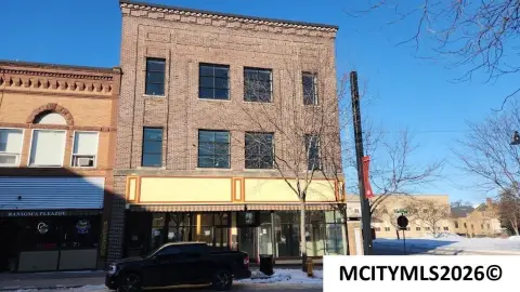 Historic Mason City Office Space