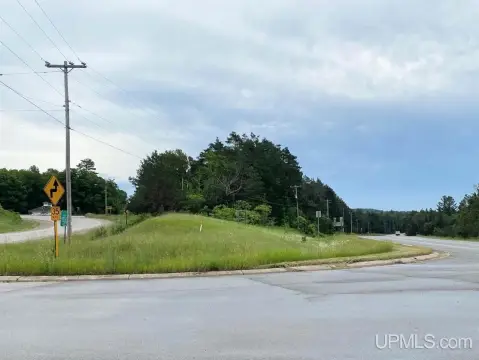 Land Parcel on US Highway Frontage