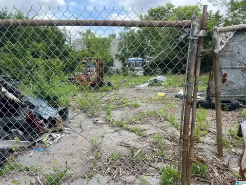 Commercial Land in Opportunity Zone