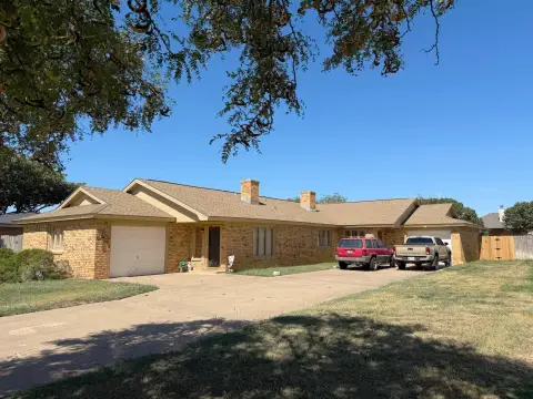 Duplex With Two Rented Units