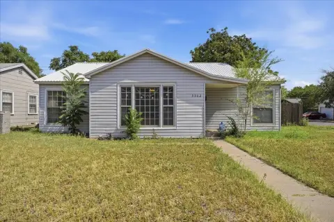 Duplex with Private Yard