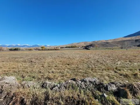 Land Near Salmon River