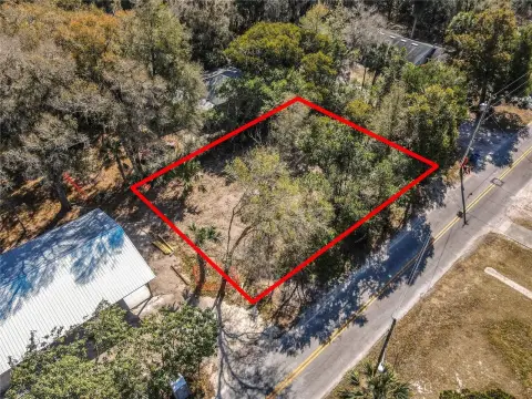 Ready-to-Build Corner Lot in DeLand