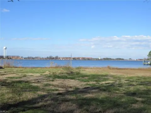 Waterfront Lot in Hampton, VA