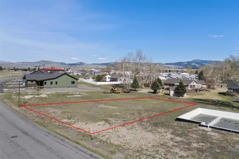 Residential Lot in Deer Lodge