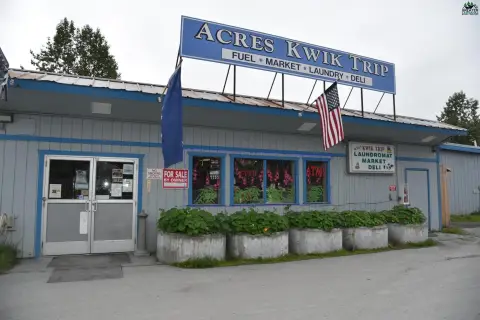 Valdez Retail Opportunity on Highway