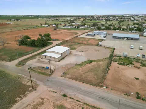 Freestanding Warehouse Space