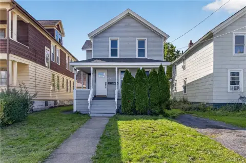 Renovated 2-Unit Duplex