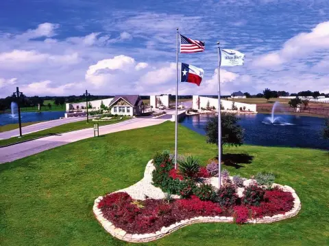 Land in White Bluff Resort