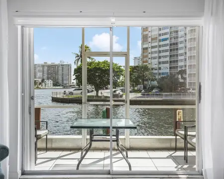 Intracoastal-View Co-op Residence