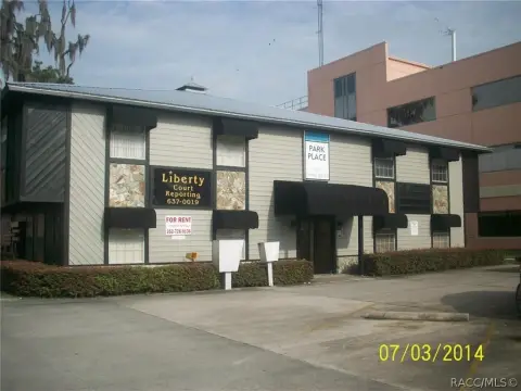 Office Suites with Elevator