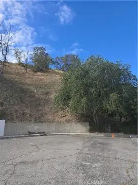 Land Lot in Granada Hills