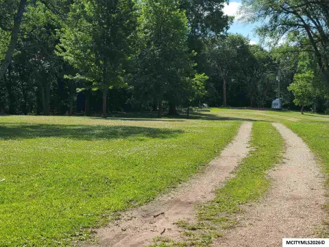 Riverfront Recreational Land Parcel