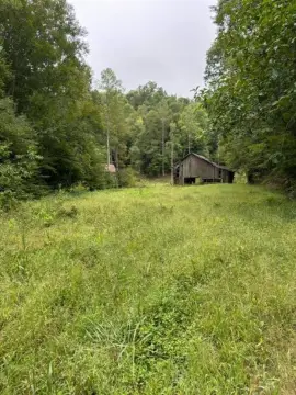 Gated Hunting Land