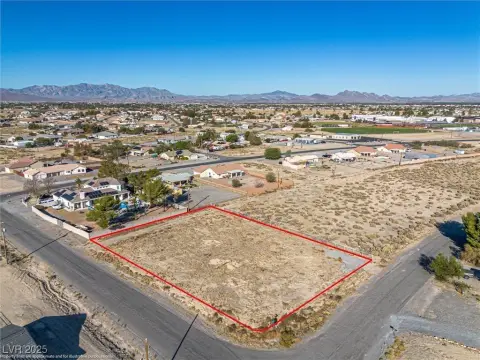 Calvada Valley Corner Lot