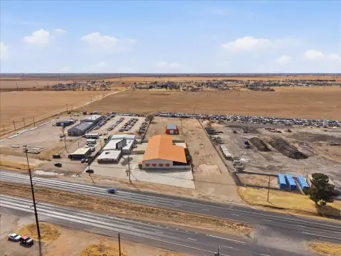 Industrial Flex with Fenced Stack Yard