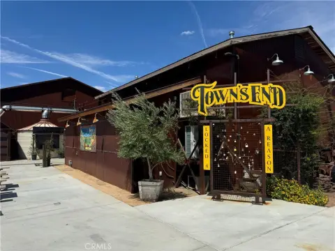 Unique Apple Valley Commercial Opportunity